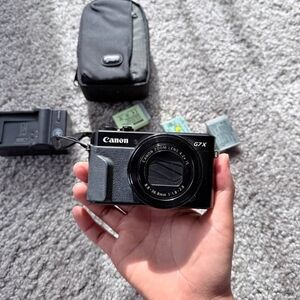 Canon PowerShot G7 X – Black Compact Digital Camera